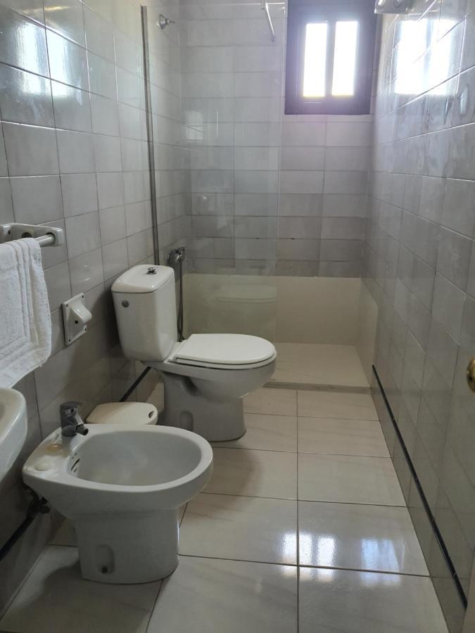Hostal Carlos III Aldea Quintana Exterior photo